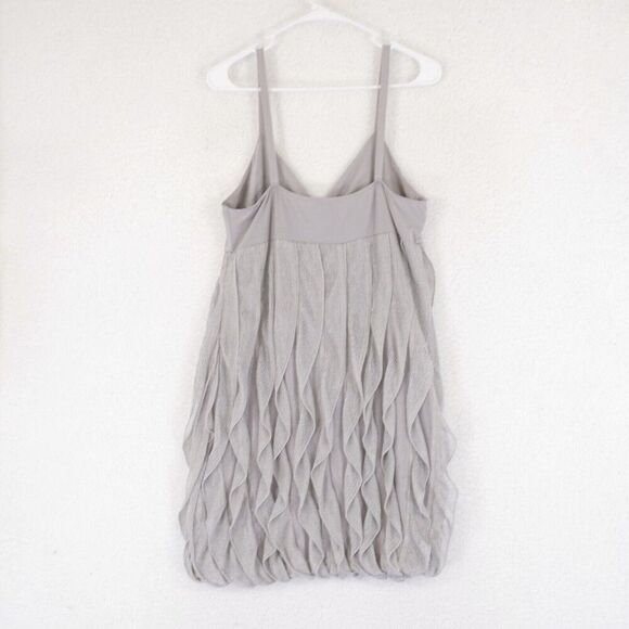 Forever 21 Gray Spaghetti Strap Gray Ruffle Blouse Top Large Polyester Blend - Picture 3 of 5